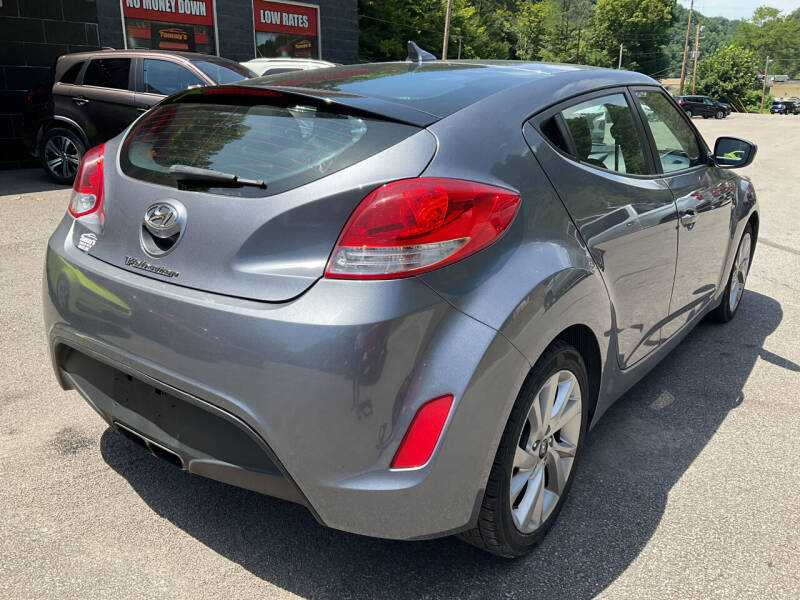 2017 Hyundai Veloster