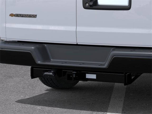 2024 Chevrolet Express 2500