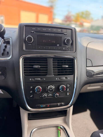 2014 Dodge Grand Caravan SXT