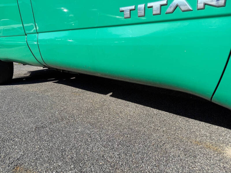 2017 Nissan Titan S