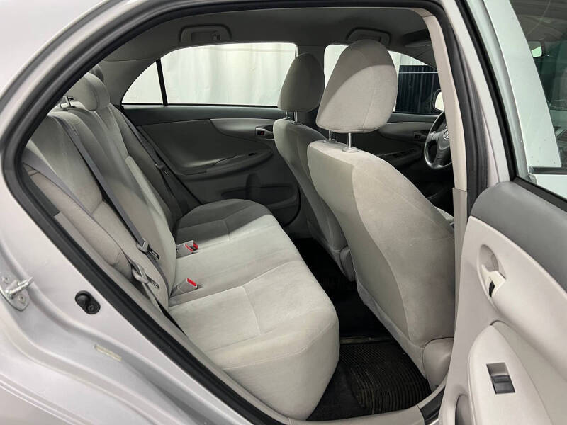 2009 Toyota Corolla LE
