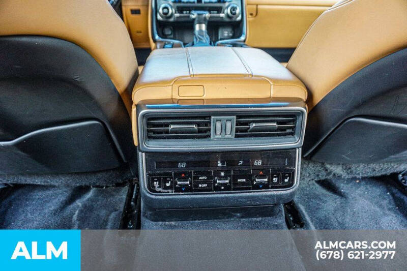 2023 Lexus LX 600 Premium