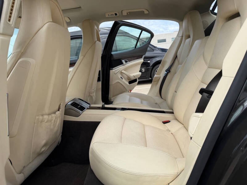 2014 Porsche Panamera
