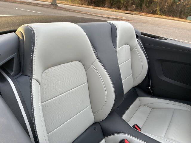 2025 Ford Mustang EcoBoost Premium