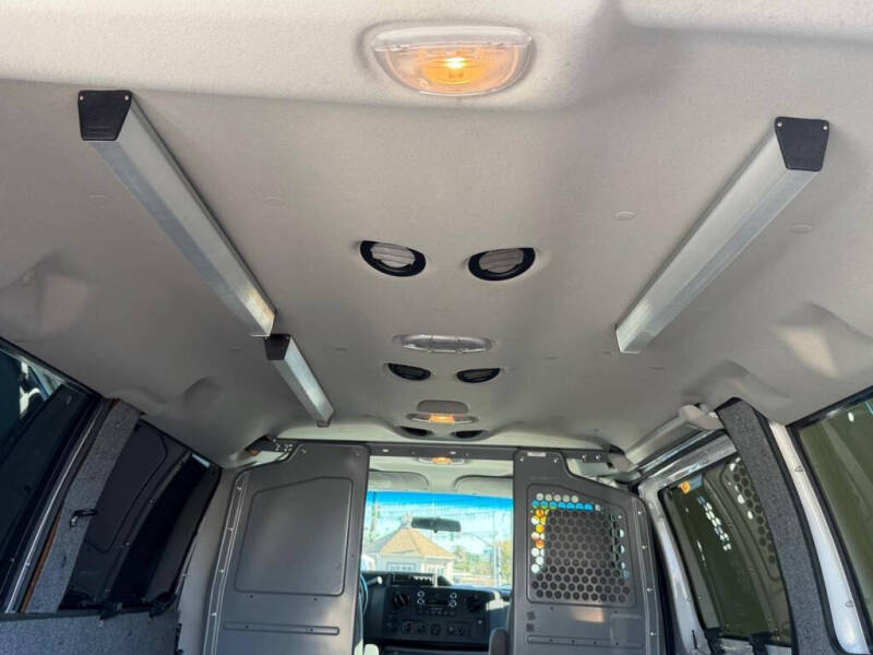 2014 Ford E-Series E-250