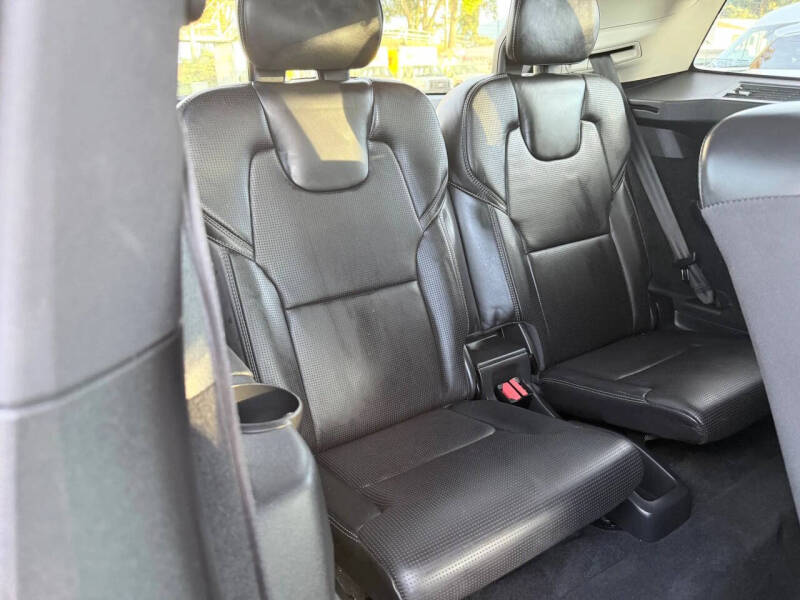 2016 Volvo XC90 T8 eAWD Inscription