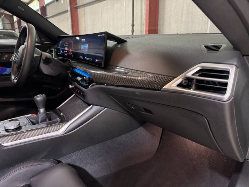 2025 BMW M2