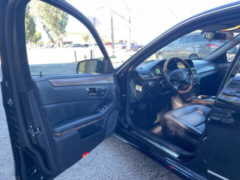 2010 Mercedes-Benz E-Class