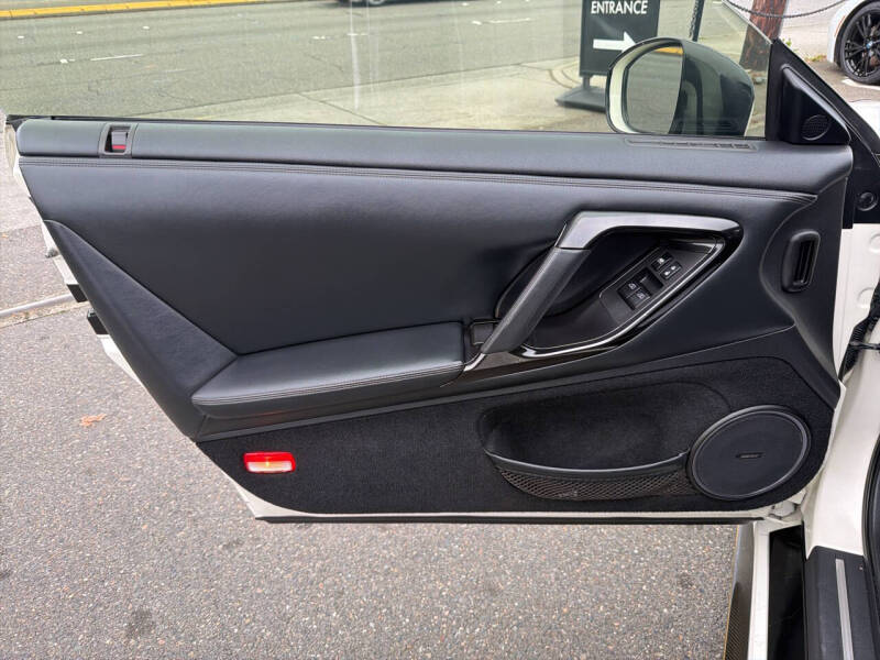 2013 Nissan GT-R Premium