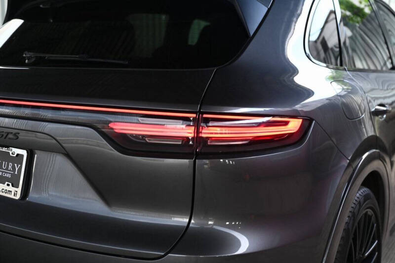 2021 Porsche Cayenne GTS