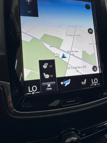 2020 Volvo XC90 T5 Momentum