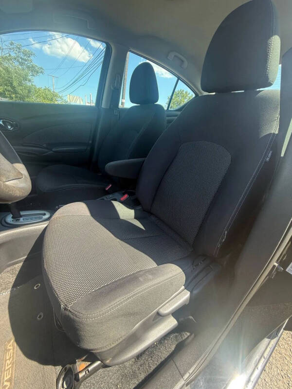 2016 Nissan Versa 1.6 S