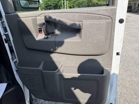 2020 Chevrolet Express 2500