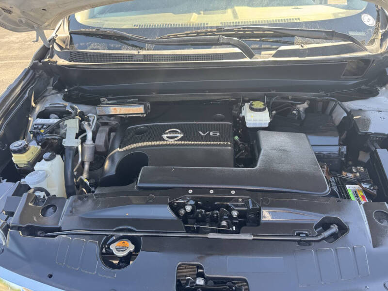 2015 Nissan Pathfinder S