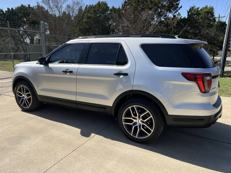 2018 Ford Explorer Sport