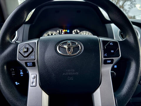 2014 Toyota Tundra SR5