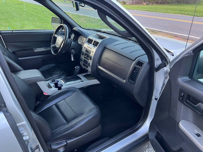 2009 Ford Escape XLT
