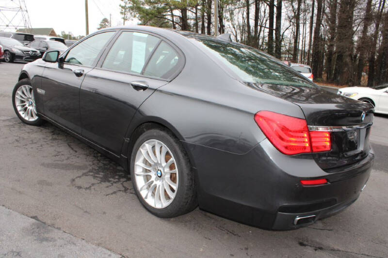 2012 BMW 7 Series