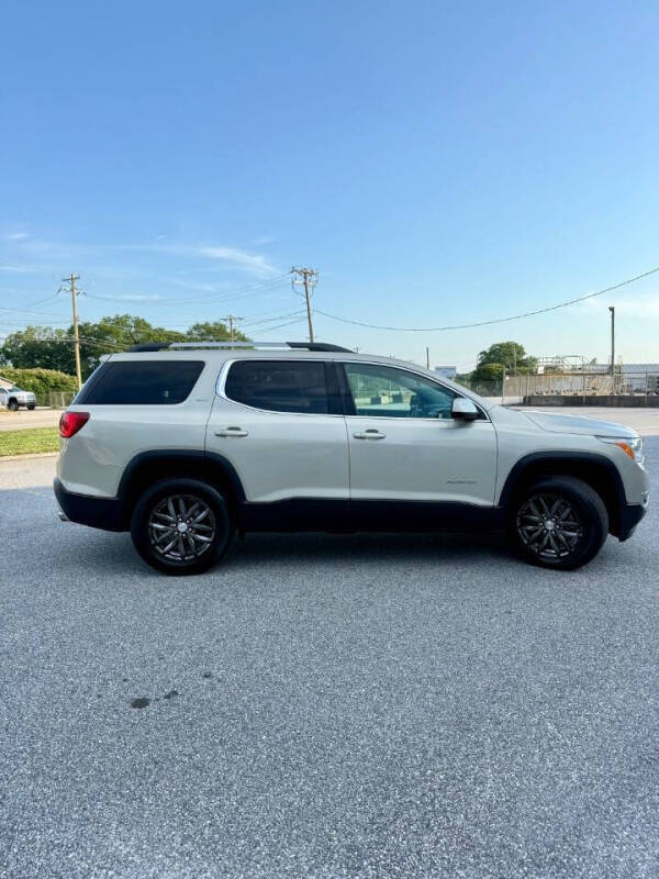2017 GMC Acadia SLT-1