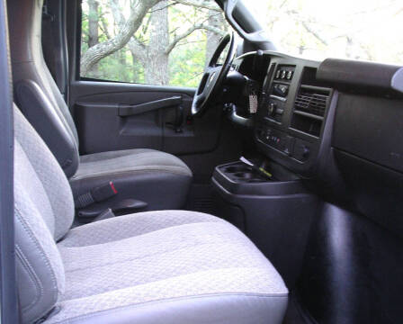 2020 Chevrolet Express 2500