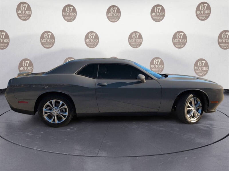 2023 Dodge Challenger SXT