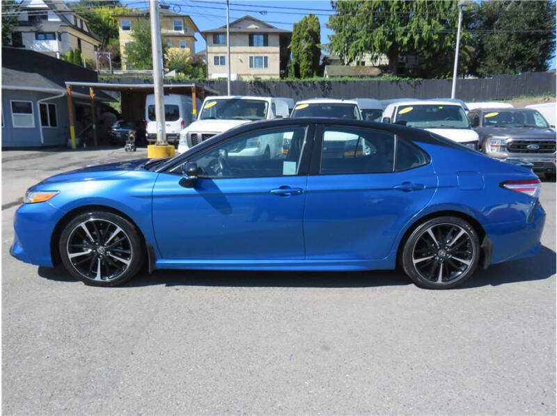 2020 Toyota Camry XSE