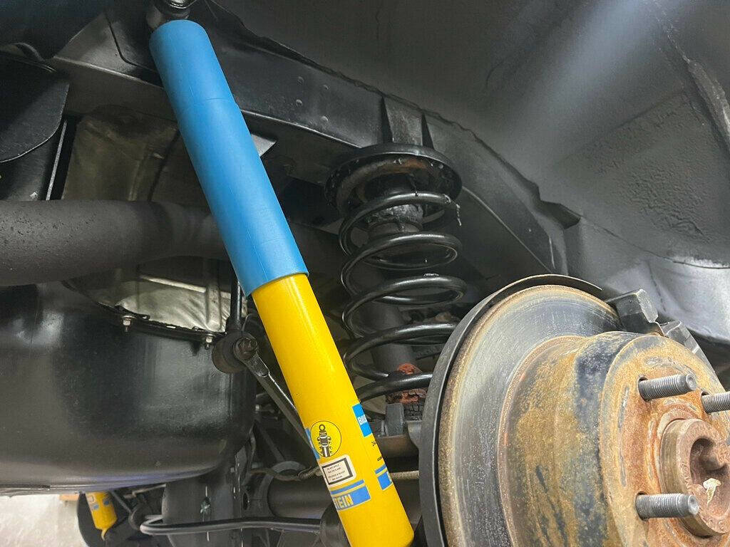 2004 Jeep Grand Cherokee 36