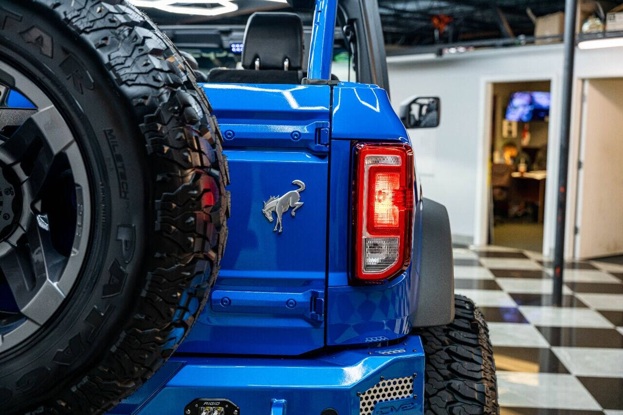 2023 FORD Bronco SUV / Crossover - $71,999
