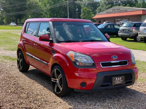 2011 Kia Soul for sale at E&E Motors in Hattiesburg MS