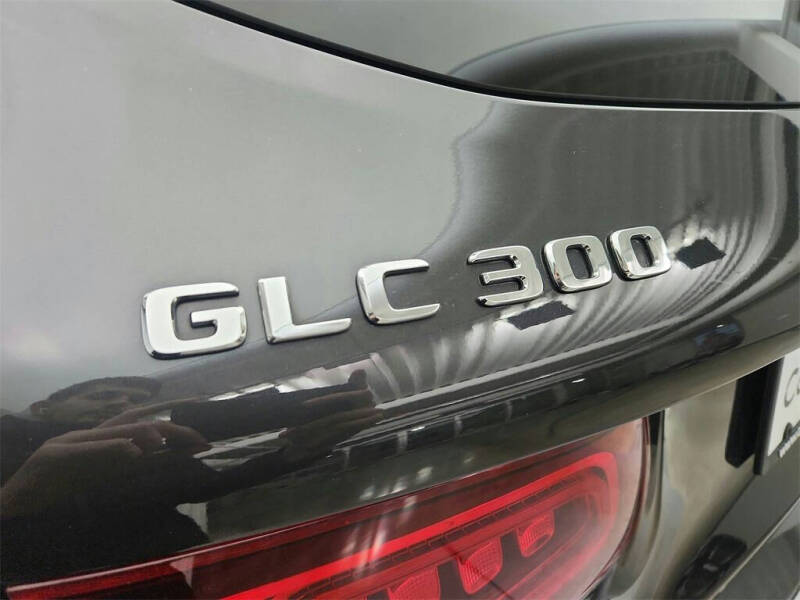 2021 Mercedes-Benz GLC GLC 300 4MATIC