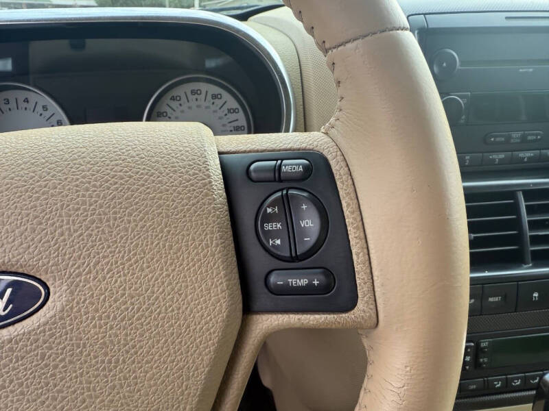 2007 Ford Explorer Sport Trac Limited