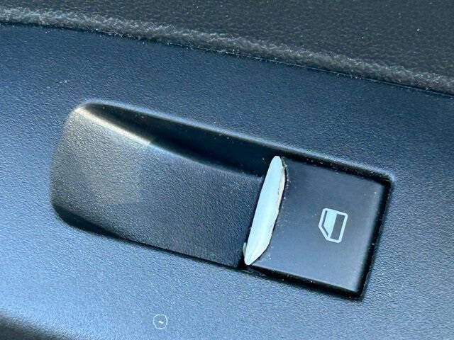 2022 Ford Escape Hybrid Titanium