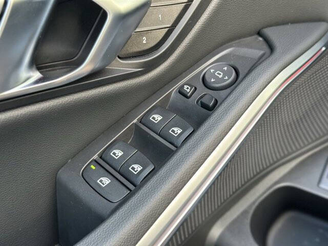 2023 BMW 3 Series 330i xDrive