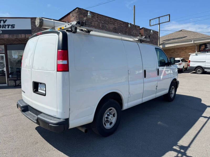 2020 Chevrolet Express 2500