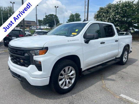 2024 Chevrolet Silverado 1500 Custom