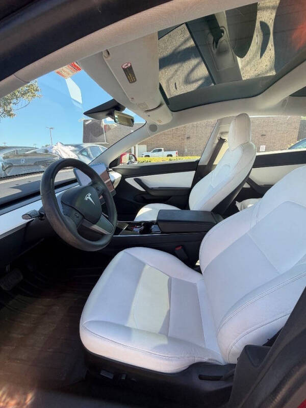 2020 Tesla Model 3 Standard Range