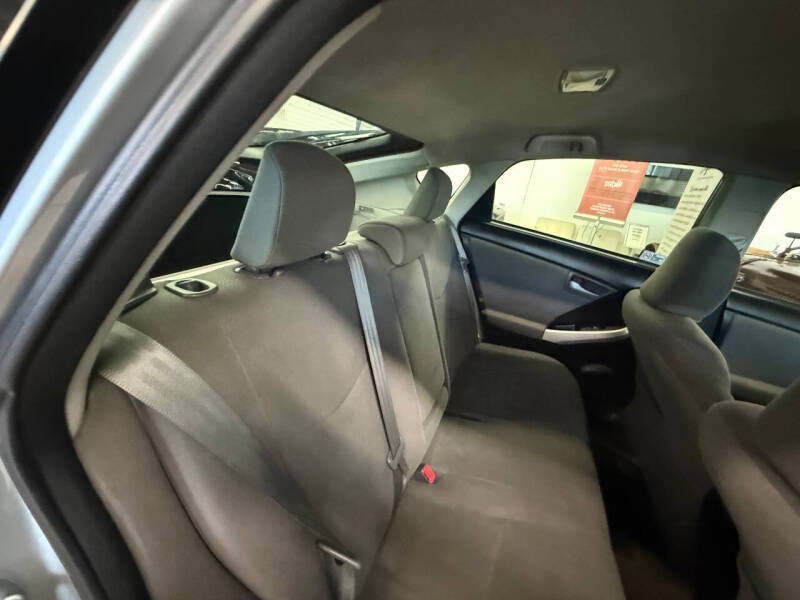 2014 Toyota Prius Four