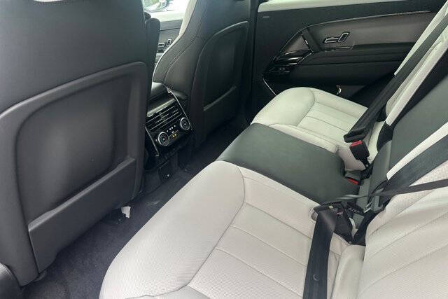 2025 Land Rover Range Rover Sport P400 Dynamic SE