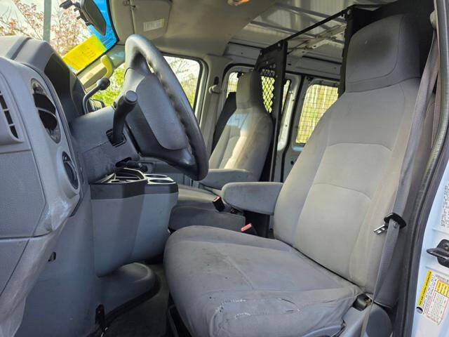 2013 Ford E-Series E-250
