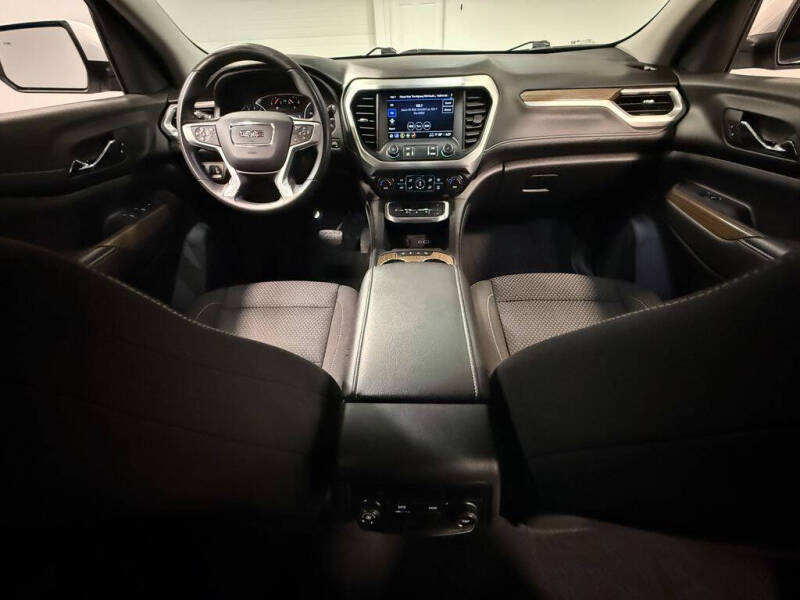 2021 GMC Acadia SLE