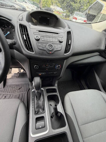 2018 Ford Escape S