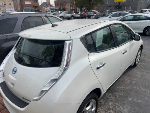 2013 Nissan LEAF SV