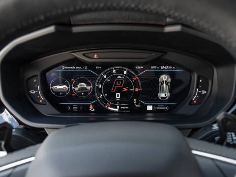 2025 Lamborghini Urus SE