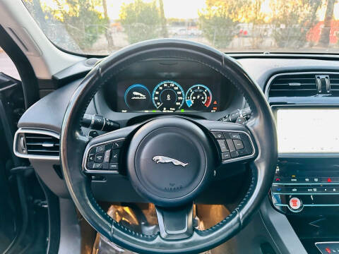 2017 Jaguar F-PACE 20d Prestige