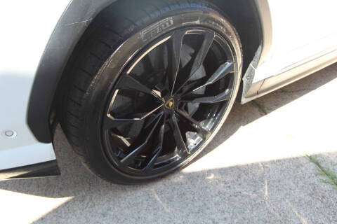 2019 Lamborghini Urus