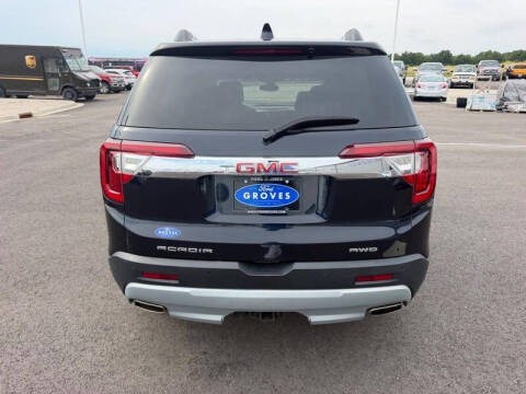 2021 GMC Acadia SLT