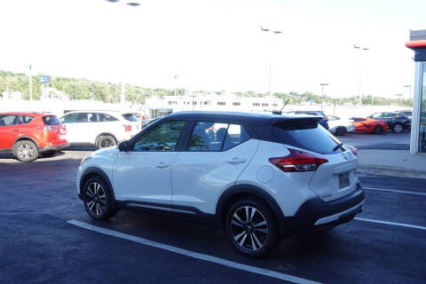 2019 Nissan Kicks SR