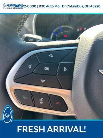 2026 Chrysler Pacifica Plug-In Hybrid Select