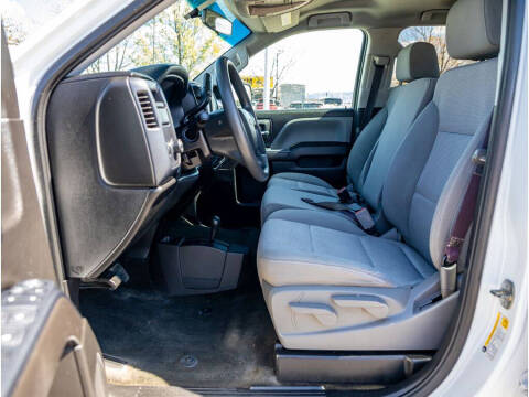 2017 Chevrolet Silverado 1500 Custom