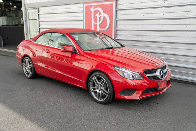 2016 Mercedes-Benz E-Class 46